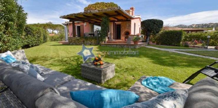 Villa Con Piscina Immersa In Un Meraviglioso Giardino - Wonderful Villa With Pool And Spacious Garden Baja Sardinia Exterior foto